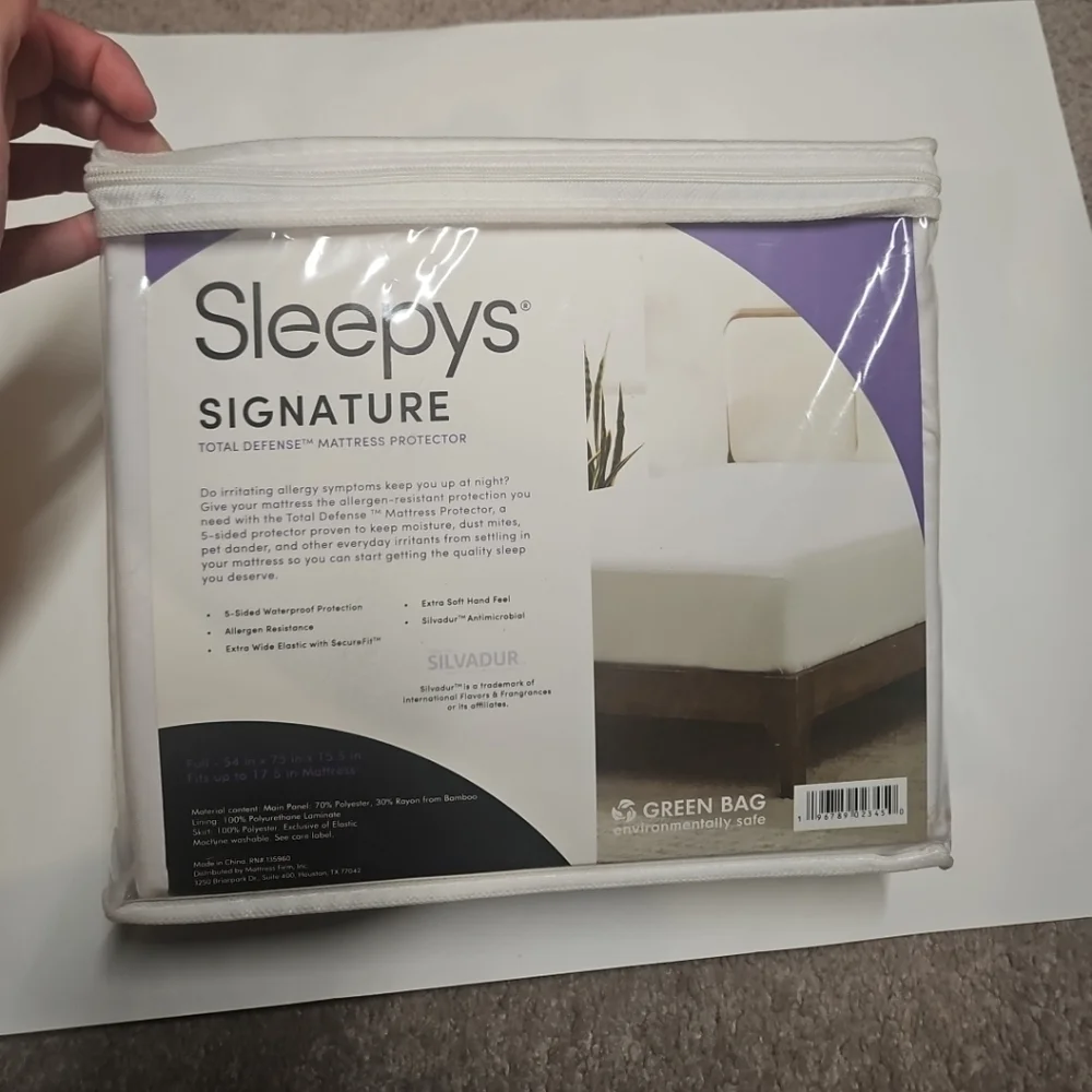 Sleepys Signature Mattress Protector